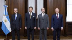 Javier Milei modificó DNU de Kirchner sobre selección de ministros de la Corte Suprema