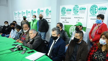El Gobierno propuso a la intersindical otro borrador de la reforma del Estado
