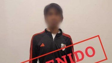 Coña. Tenía un pedido de captura por hechos de usurpación.&nbsp;