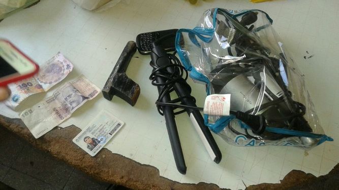 A punta de pistola y cuchillo atan y roban a sereno en el sur