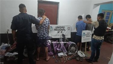 recuperan motopartes y aprehenden a 3 jovenes en tinogasta