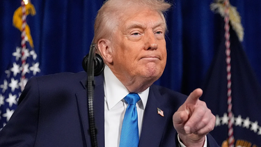 donald trump defendio el operativo y aseguro que maduro mato a millones