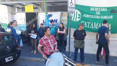 reclamo por los despidos en la agencia territorial: no somos noquis
