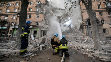 Murieron al menos 17 personas en nuevos bombardeos en el sur de Ucrania