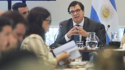 El aumento para privados sería en un pago en febrero