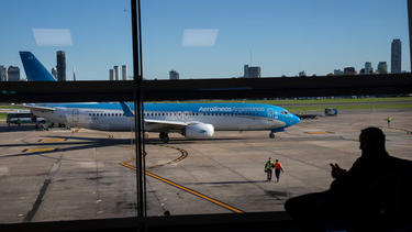 El Gobierno no quiere privatizar Aerolíneas, quiere liquidarla