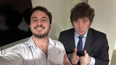 polemica frase de un diputado libertario: al fin dejamos atras los desfiles de travestis, comunistas y faloperos