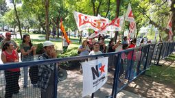 Los que critican son infiltrados del Gobierno