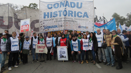 La CONADU Histórica convoca a un paro nacional contra la reforma laboral La CONADU Histórica convoca a un paro nacional contra la reforma laboral