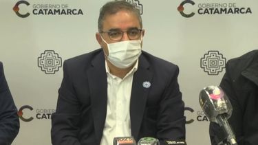 Raúl Jalil dio negativo de coronavirus