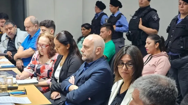 la fiscalia sostuvo la acusacion y pidio un veredicto de culpabilidad