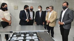 Jalil entregó viviendas e inauguró obras en Santa María