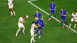 Inglaterra y Croacia empatan 2 a 2 en el Grupo L