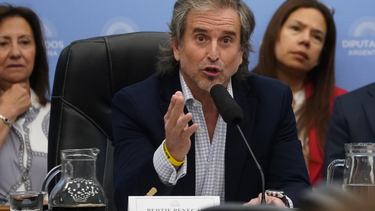 el gobierno logro dictamen de mayoria para el presupuesto 2026 en diputados