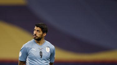 bomba: luis suarez comunico que vuelve a nacional