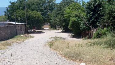 Pasaje esmeralda. En barrio Los Médanos, zona sur de la Capital.