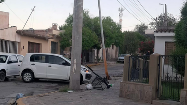 choco el auto contra un poste en andalgala