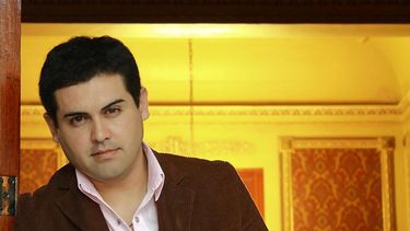 Diego Sierralta se presenta en La Terminal
