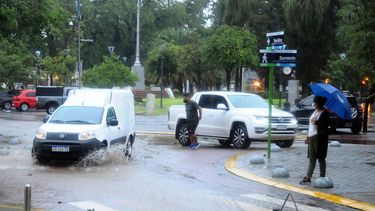 Rige alerta por tormenta para Capital y otros 10 departamentos. Foto Archivo