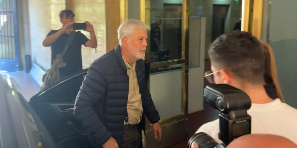 Le otorgaron la prisión domiciliaria a Julio De Vido por la tragedia de Once