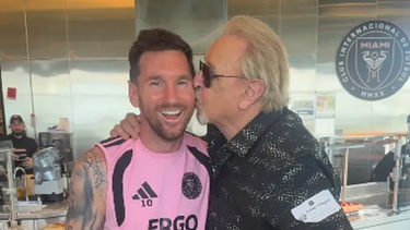 video: el epico encuentro entre messi y quico del chavo del 8