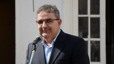 Raúl Jalil anunció bono.