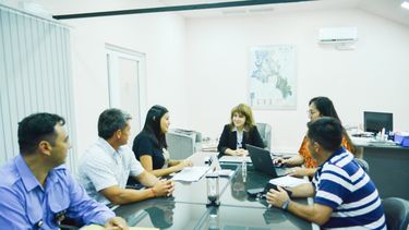 El Gobierno garantizó un sueldo mínimo de $300 mil a la Policía
