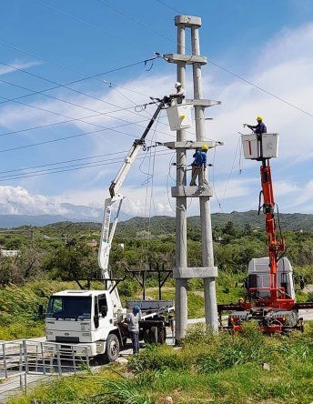 ec sapem operarios ambato 2023.jpg