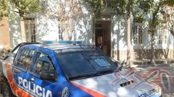 Arrestados y policías lesionados