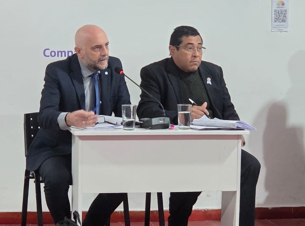 Alejandro Dalla Lasta (izquierda) y Jorge Barros Risatti (derecha), del Ministerio Público Fiscal (MPF).
