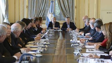 Los gobernadores rechazaron la primera oferta de ajuste del gobierno nacional