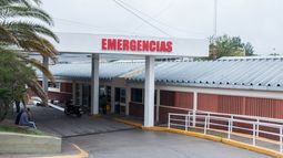 El hombre se encuentra internado en el Hospital San Juan Bautista.