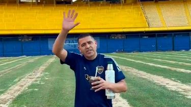 riquelme superviso las obras en la bombonera