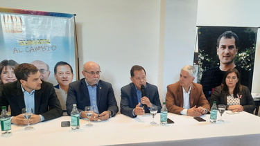 juntos por el cambio presento el sistema unico de iniciacion laboral