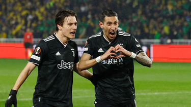 intratable: triplete de di maria en el triunfo de juventus ante nantes