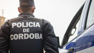 detuvieron a un profesor acusado de abusar a una de sus alumnas