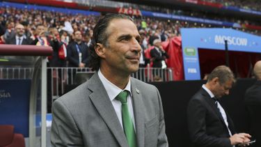pizzi: ?tenemos que sacarnos esta sensacion de vergüenza?