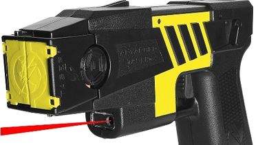 El Gobierno oficializó el uso de pistolas Taser para las fuerzas de seguridad