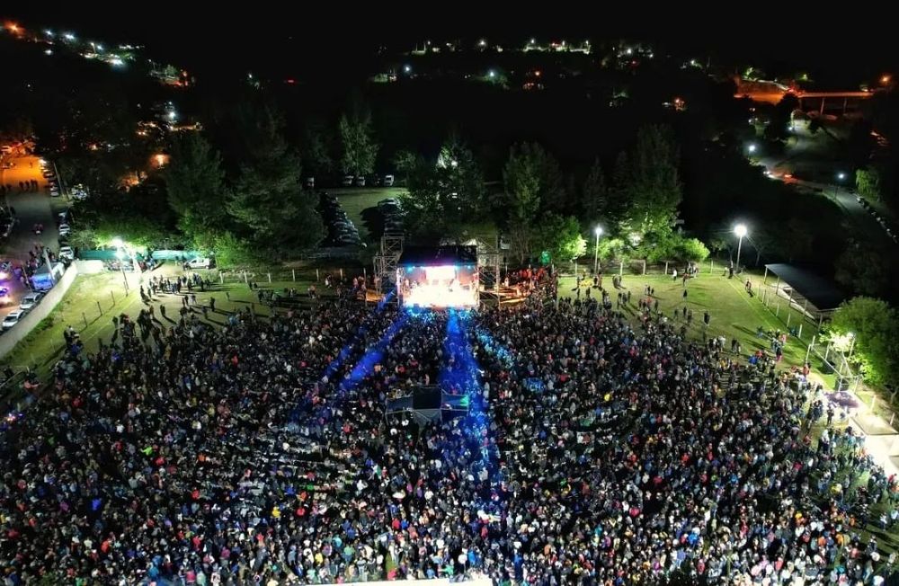 Expectativas. Públicos y privados esperan la concreción de las fiestas.