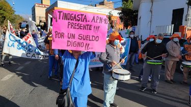 otro dia de paro y protesta de la salud de catamarca