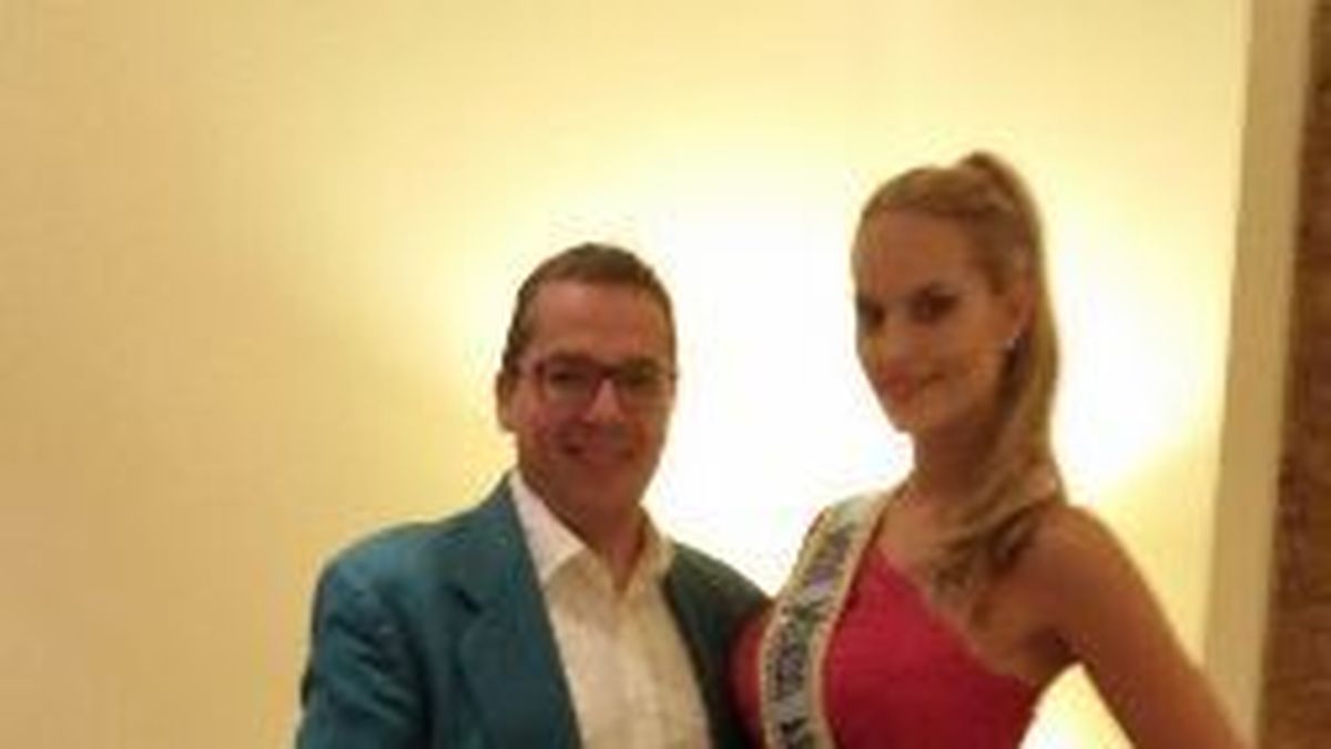 El Diseñador Atilio Páez Vestirá A La Representante Argentina Para Miss Mundo