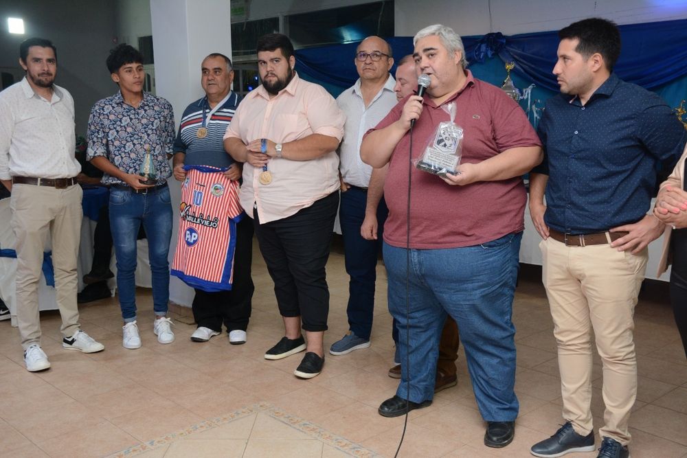 cena liga chacarera 12 silvio godoy.jpg