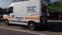 Insólito: efectivos policiales impidieron el paso de una ambulancia que trasladaba un paciente