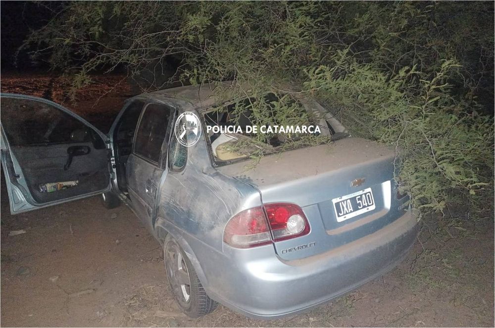Volcó un auto en Tinogasta