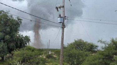 susto en aconquija: un tornado azoto el campo del pucara