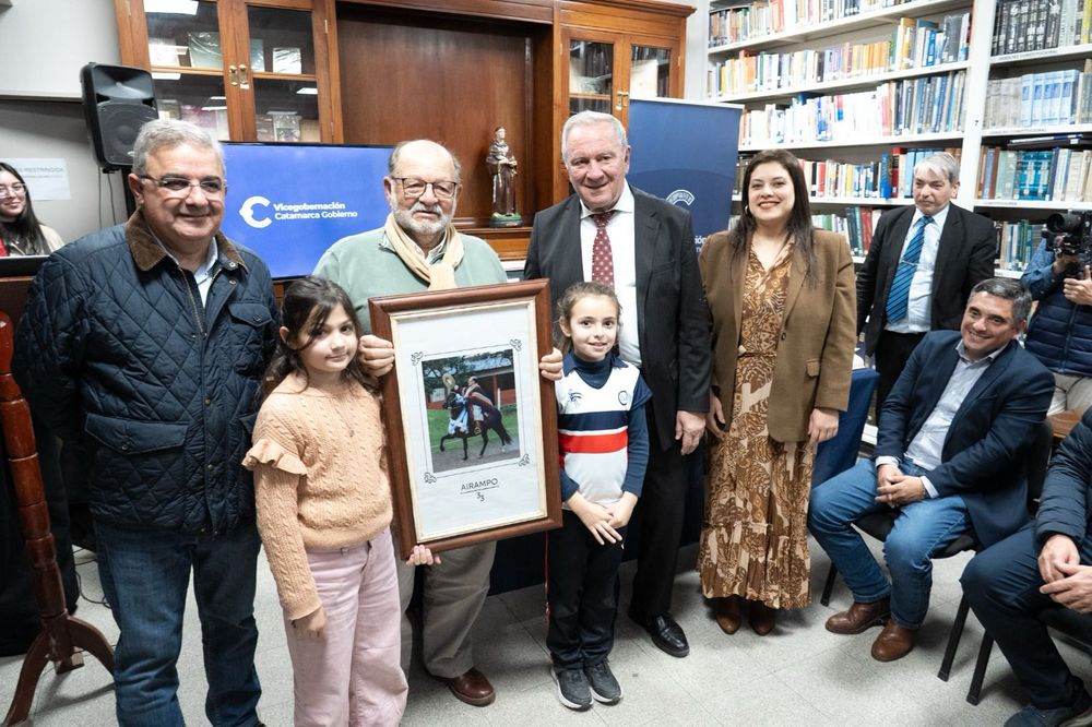 Homenaje a Miranda