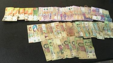Aprehenden a dos personas y recuperan más de 16.000 pesos sustraídos en La Paz