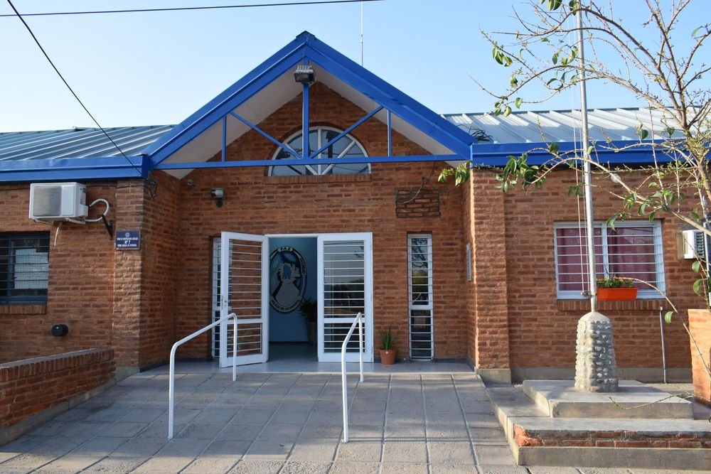 Detenido. El sospechoso fue trasladado a la Comisaría séptima.