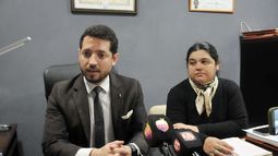 El abogado querellante, Leonardo Carrasco, y la pareja de la víctima, María Eugenia Guerrero, en la previa del segundo juicio por jurados / Foto: Diego Rodríguez. El abogado querellante, Leonardo Carrasco, y la pareja de la víctima, María Eugenia Guerrero, en la previa del segundo juicio por jurados / Foto: Diego Rodríguez.