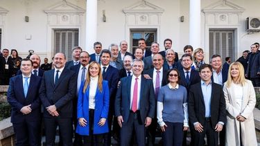 Fernández mostró el respaldo de 12 gobernadores